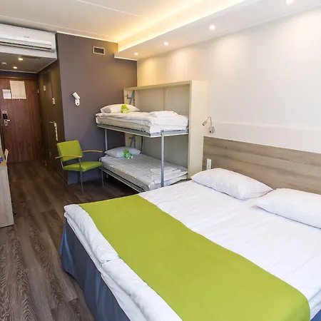 Kalev & Waterpark Hotelli 4*